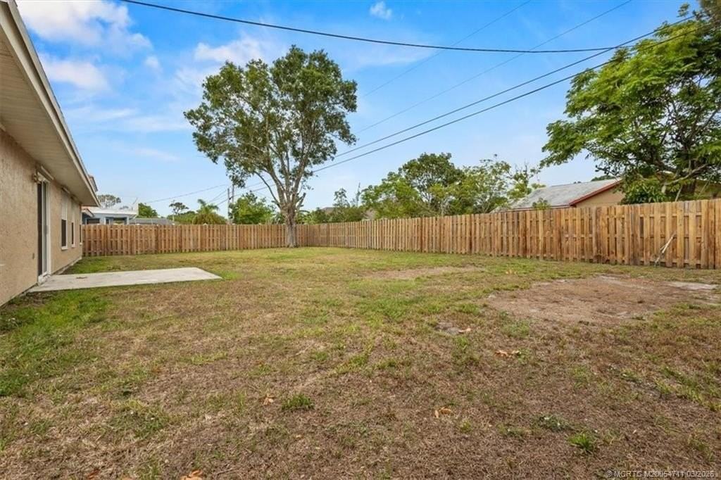 517 Sw College Park Rd - Photo 4 of 32