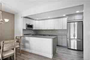 featured image of 1935 Sw Silver Pine Way Apt B1