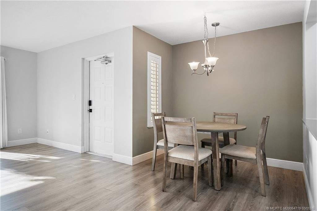 1935 Sw Silver Pine Way Apt B1 - Photo 6 of 24