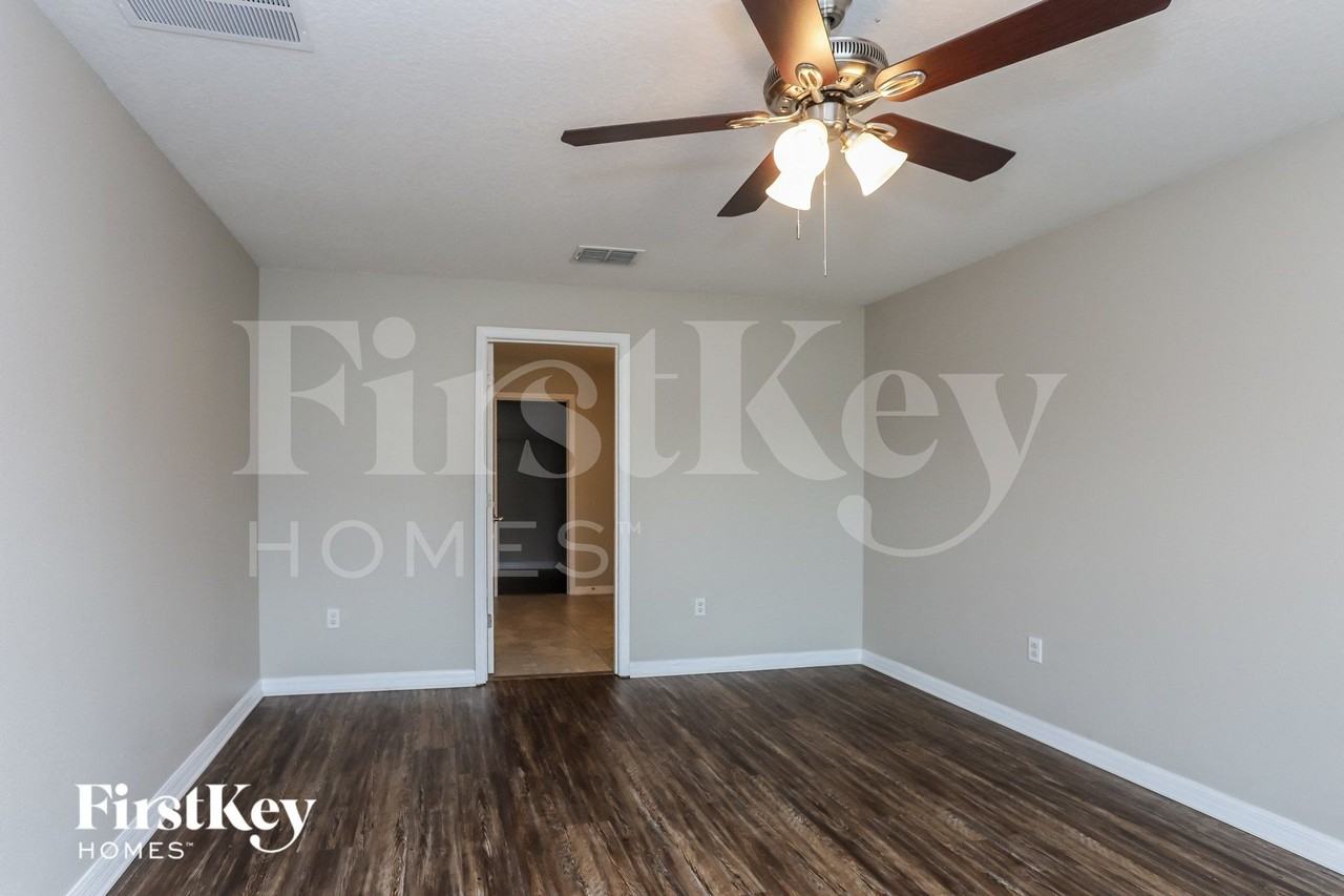 10656 Standing Stone Dr - Photo 6 of 15