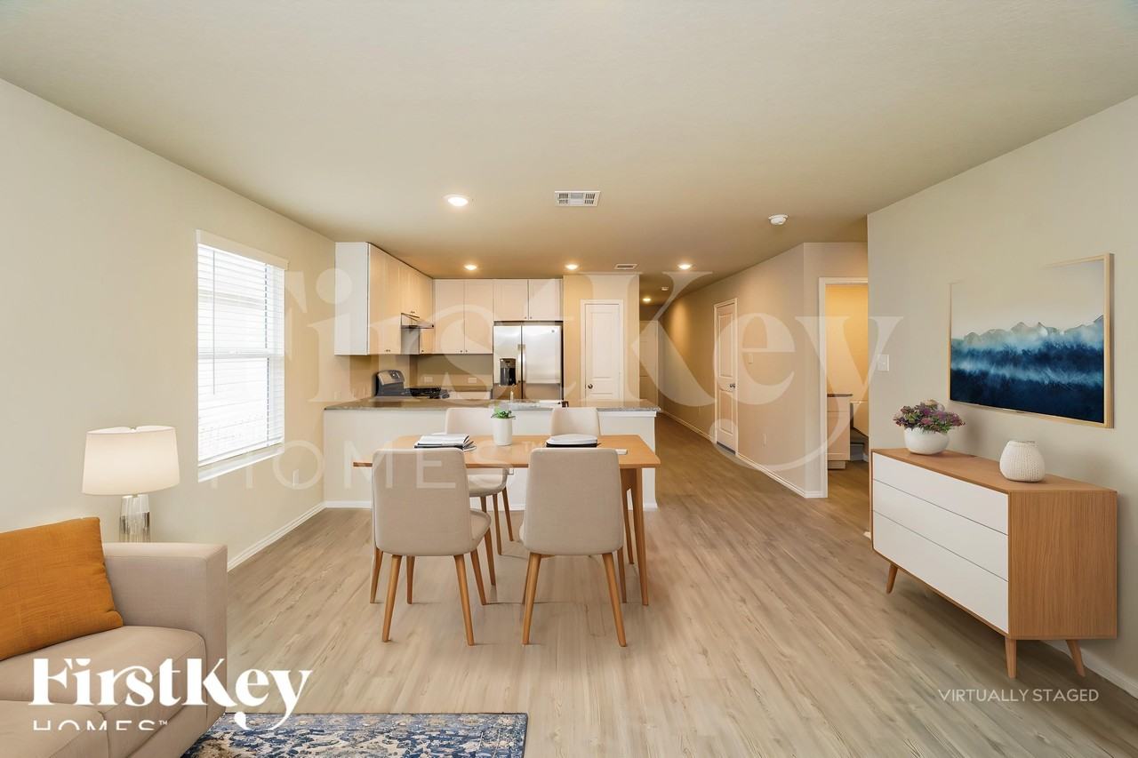 13115 Rosemary Cv - Photo 6 of 18