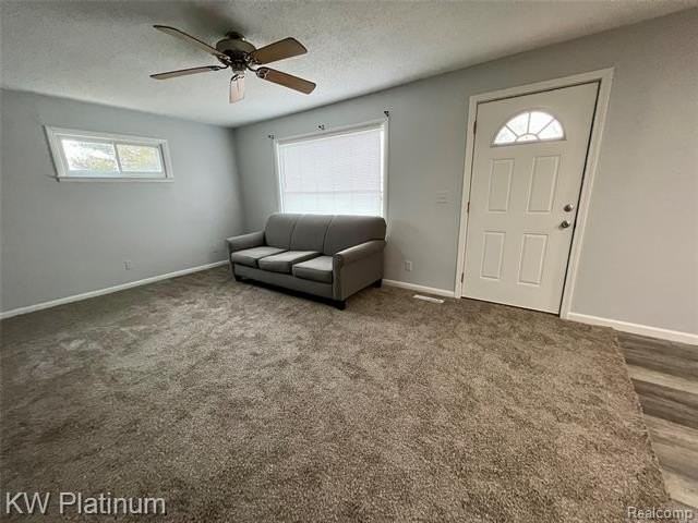 315 Garfield Rd - Photo 2 of 11