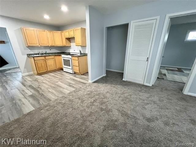 315 Garfield Rd - Photo 5 of 11