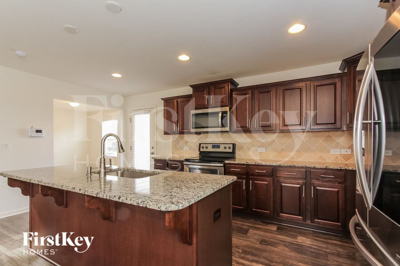 147 Hidden Lakes Rd - Photo 7 of 15