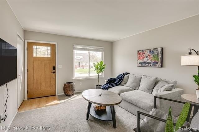 36 W Mahan Ave - Photo 2 of 10