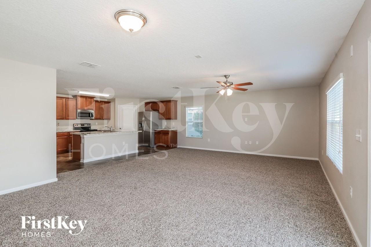 3438 Canyon Falls Dr - Photo 5 of 15