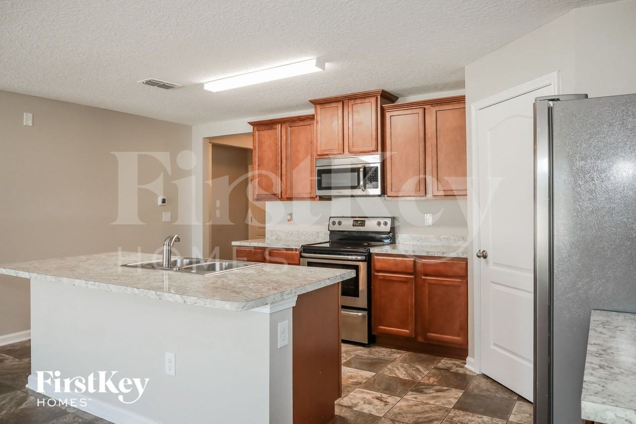 3438 Canyon Falls Dr - Photo 7 of 15