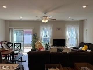 529 Bright Red Run - Photo 3 of 26