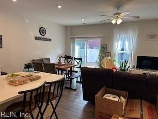 529 Bright Red Run - Photo 5 of 26