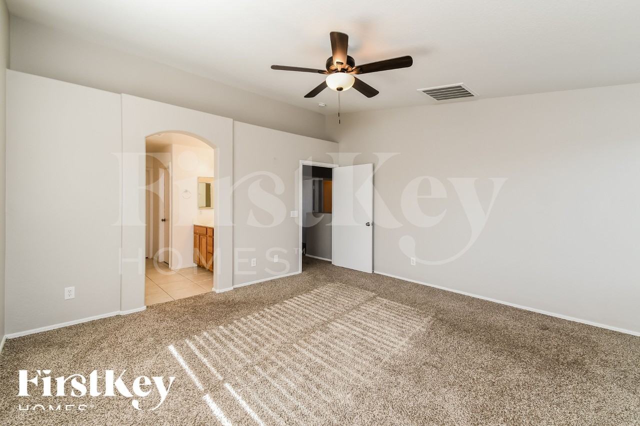 29344 N Yellow Bee Dr - Photo 7 of 16