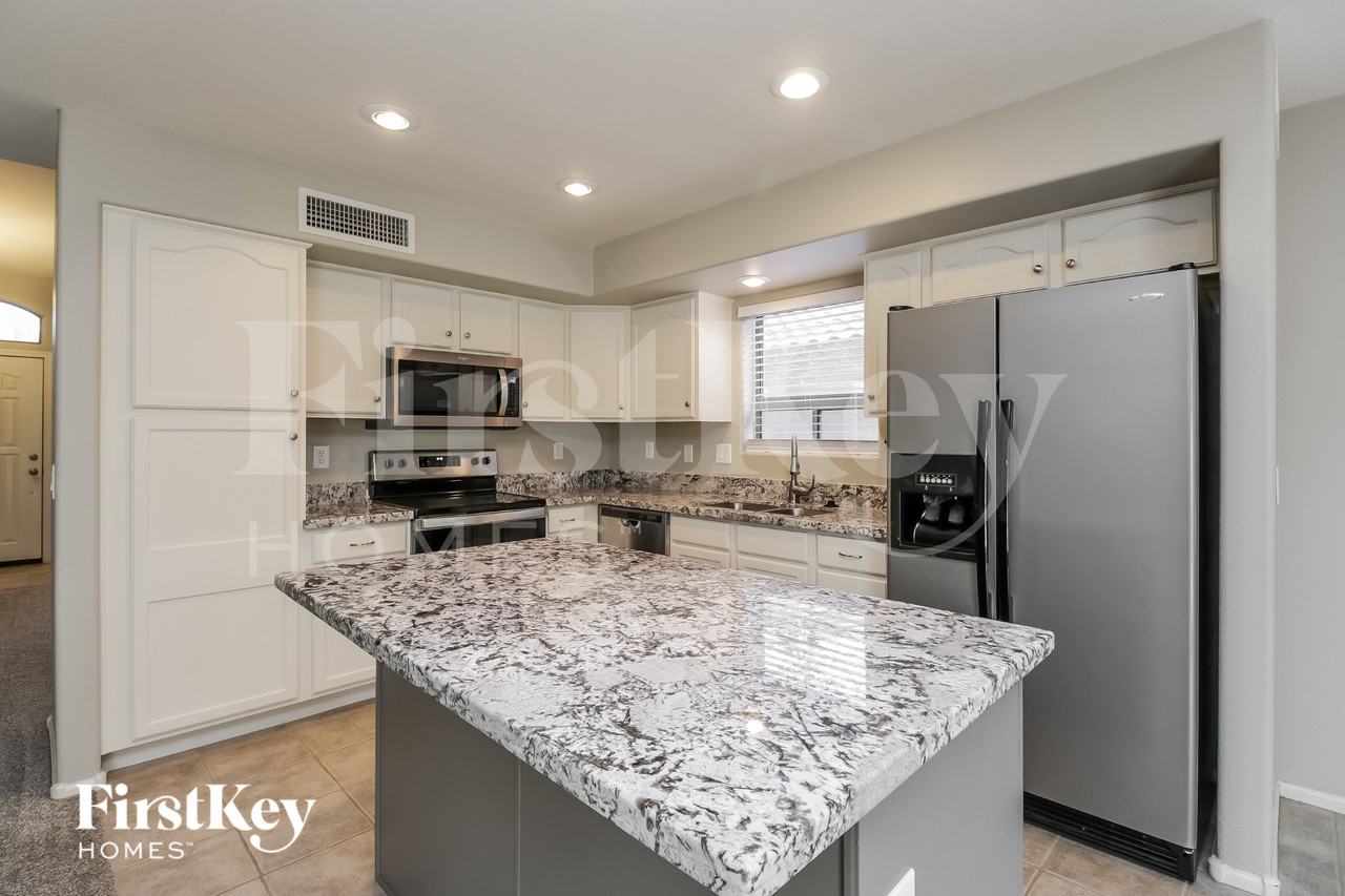 29756 N Desert Willow Blvd - Photo 4 of 15