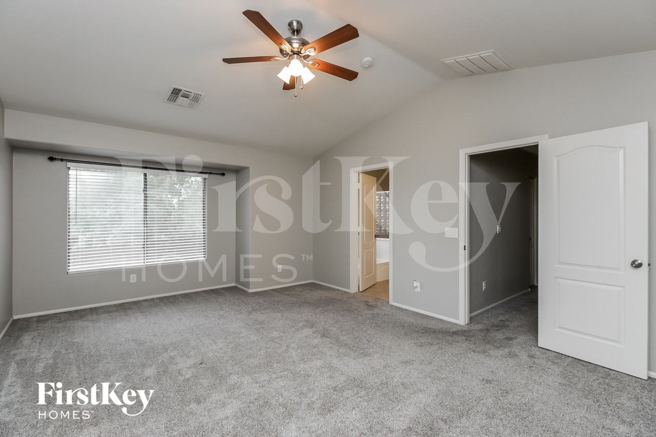 29756 N Desert Willow Blvd - Photo 7 of 15