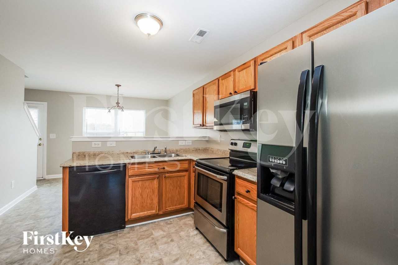 11720 Winter Pine Ln - Photo 7 of 15