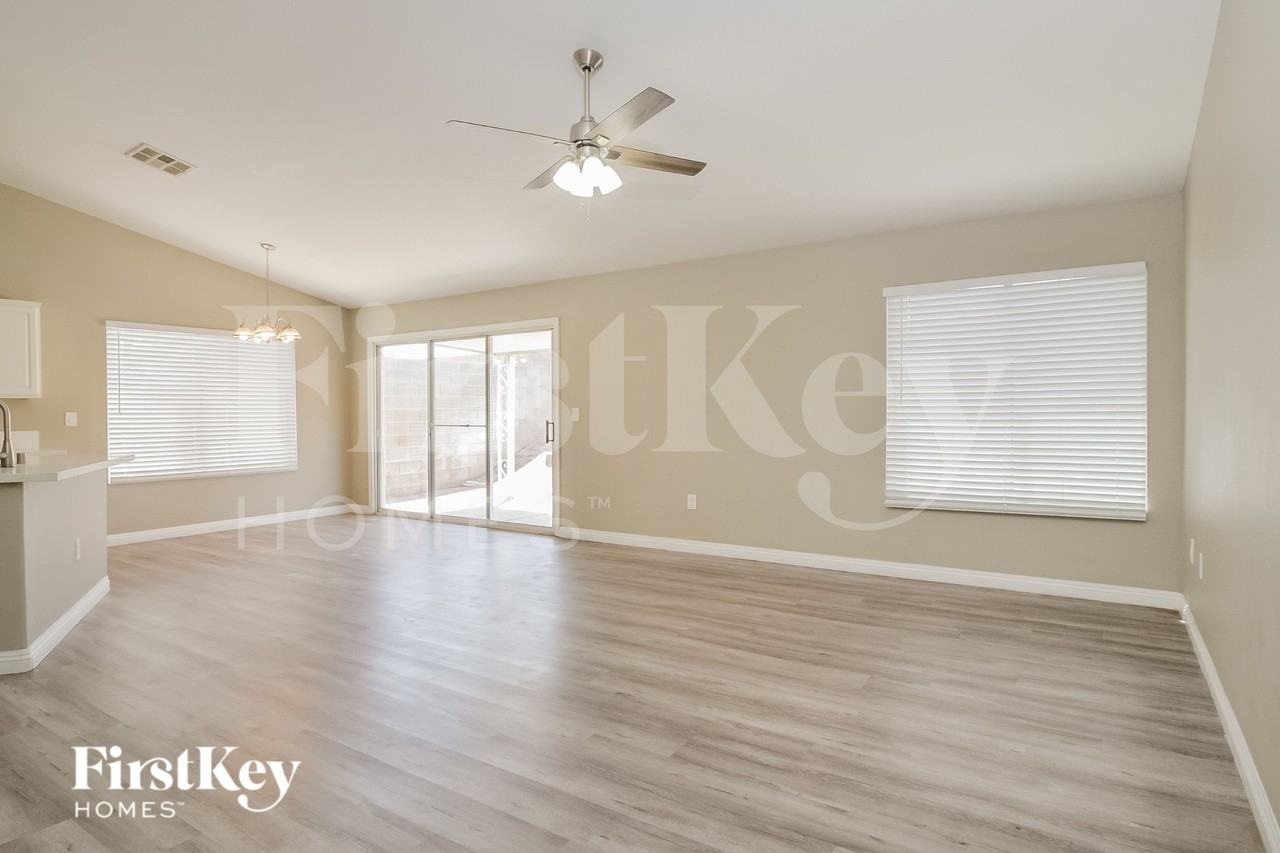 3741 White Angel Dr - Photo 2 of 14