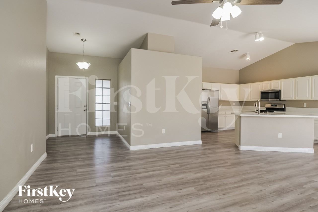 3741 White Angel Dr - Photo 3 of 14