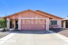 8647 E Fillmore St - Photo 1 of 1