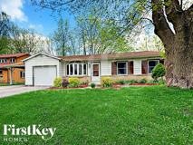 786 N Shore Dr - Photo 1 of 1