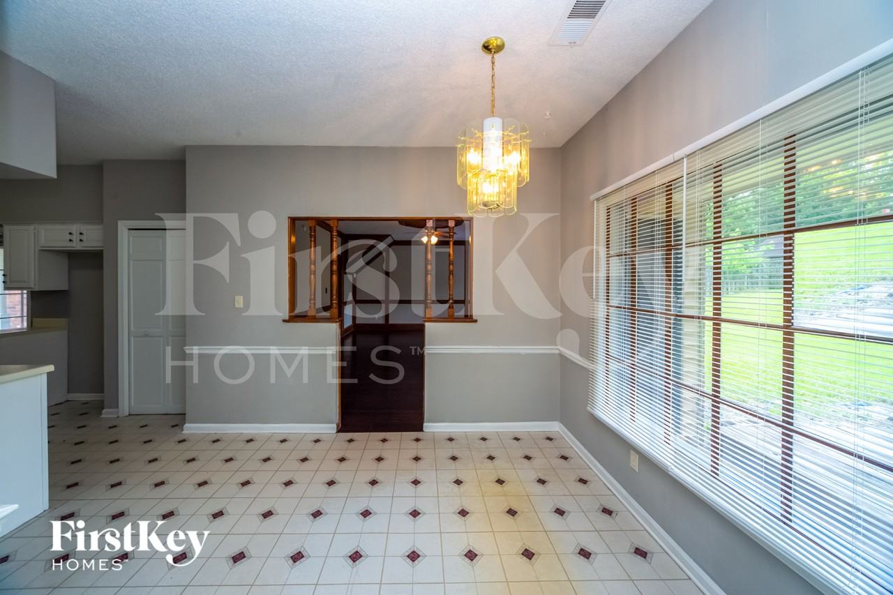 7115 Falls Hollow Cv - Photo 3 of 15