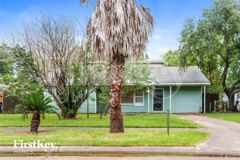 701 22nd Ave N - Photo 1 of 1