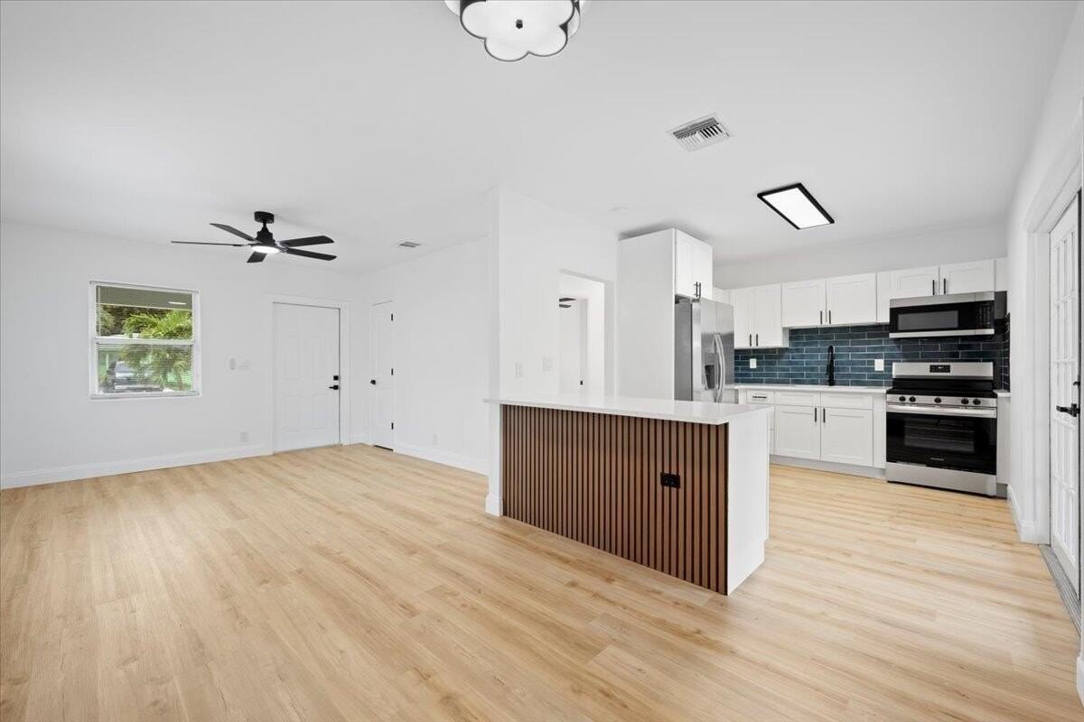 1209 14th Ct S - Photo 5 of 21