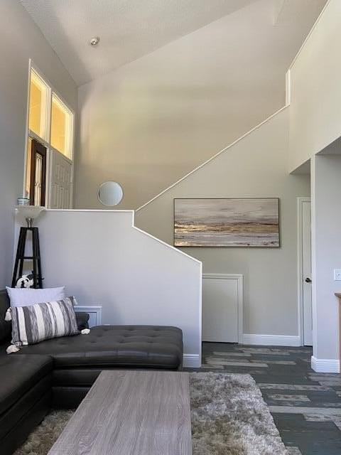 364 Prestwick Cir #4 - Photo 5 of 38