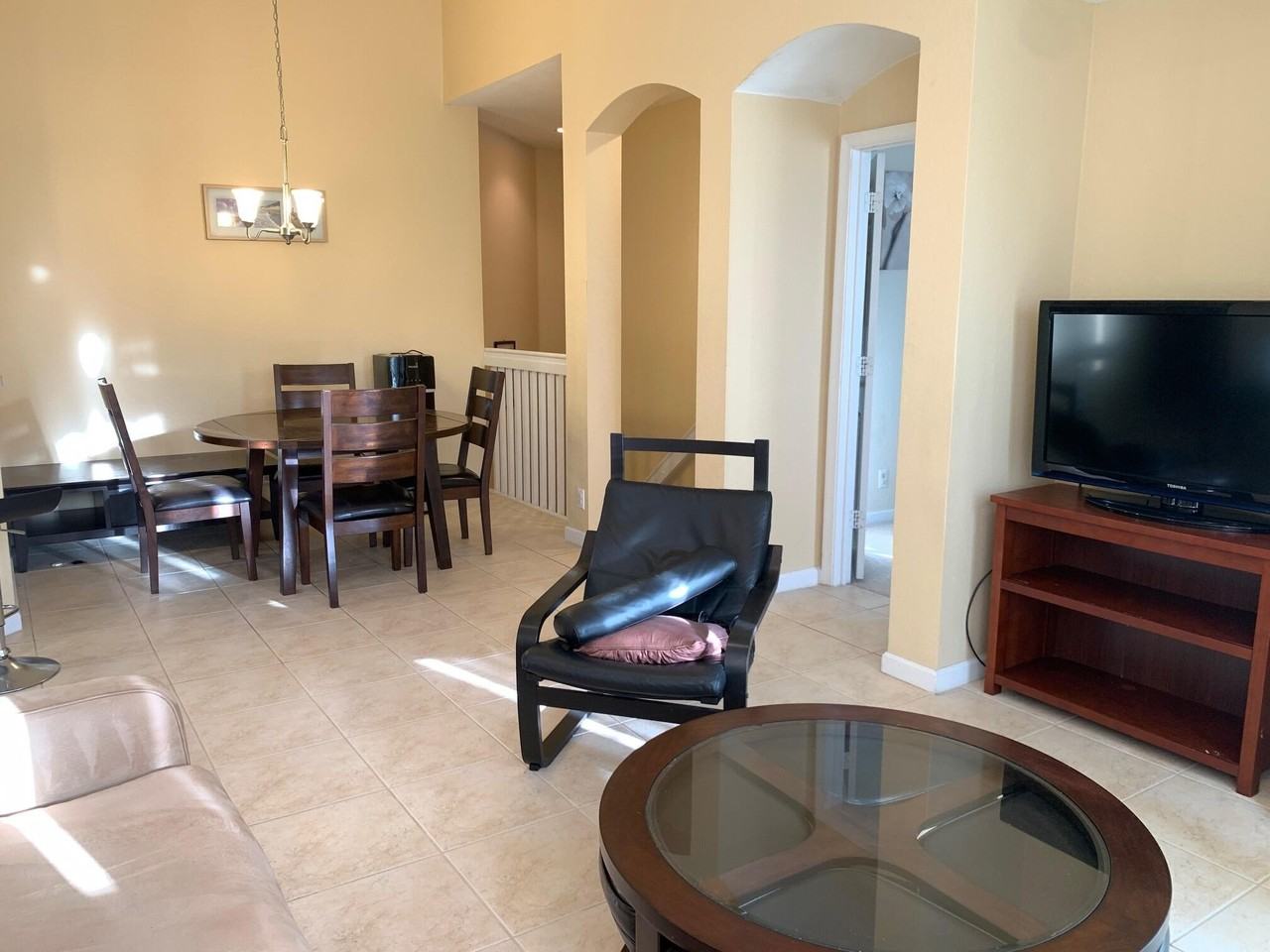 3254 Mirella Dr - Photo 3 of 10