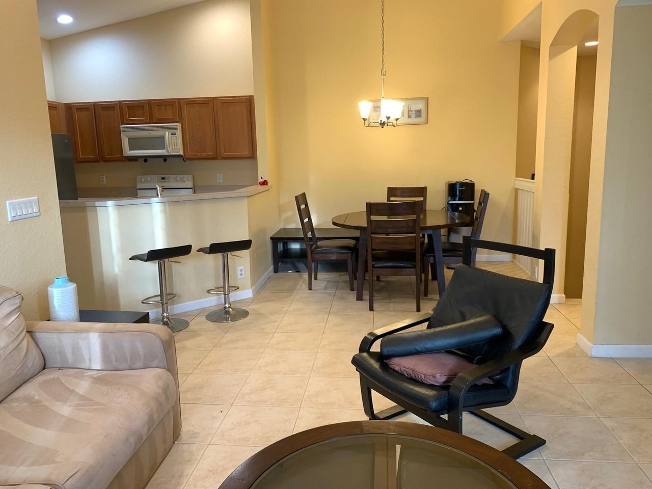 3254 Mirella Dr - Photo 4 of 10