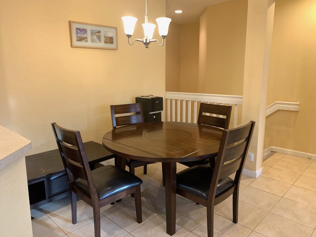 3254 Mirella Dr - Photo 5 of 10