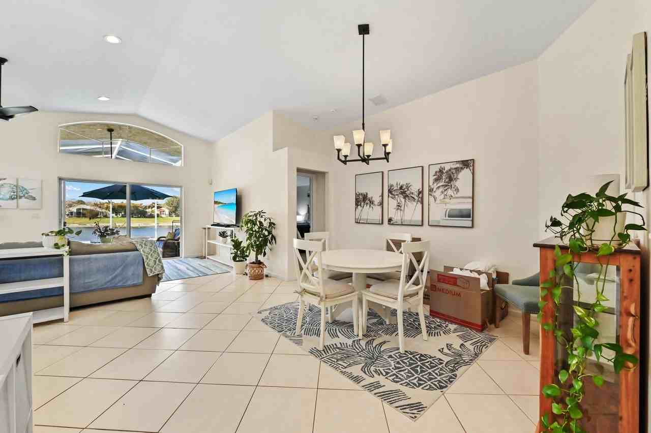 865 Se Westminster Pl - Photo 7 of 24