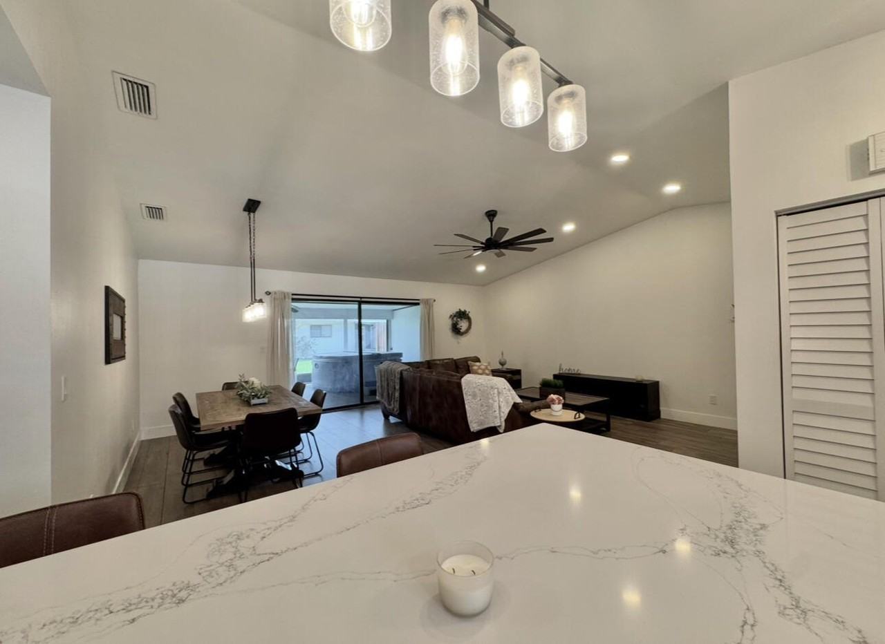 31 Walcott Dr - Photo 4 of 24