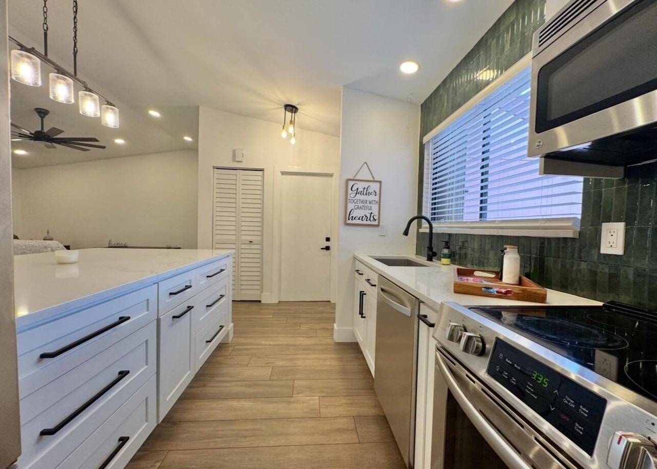 31 Walcott Dr - Photo 5 of 24