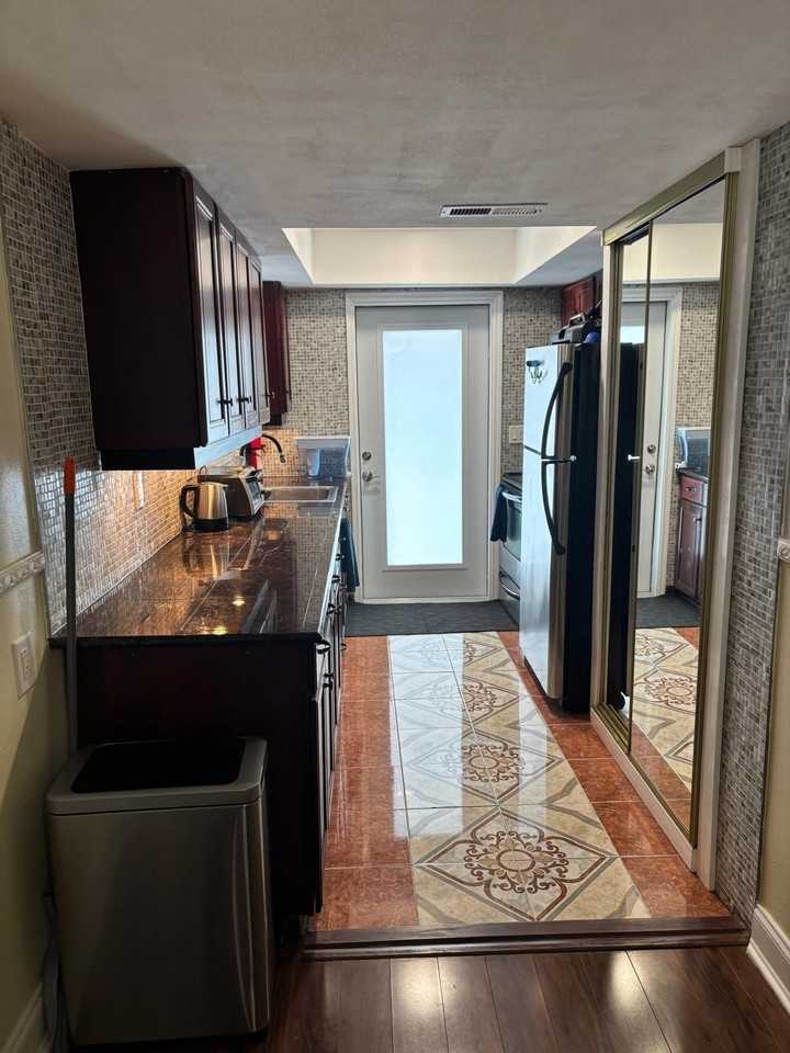 2151 Ne 42nd Ct #221 - Photo 5 of 31