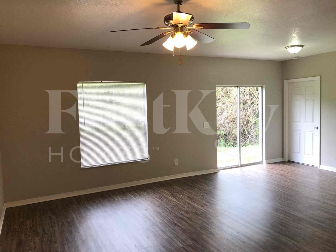 5351 Sylvania Ave - Photo 2 of 21