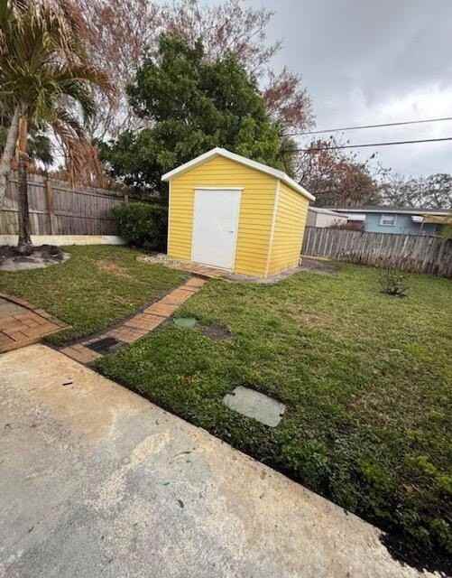 3393 Ne Sandra Dr - Photo 6 of 31