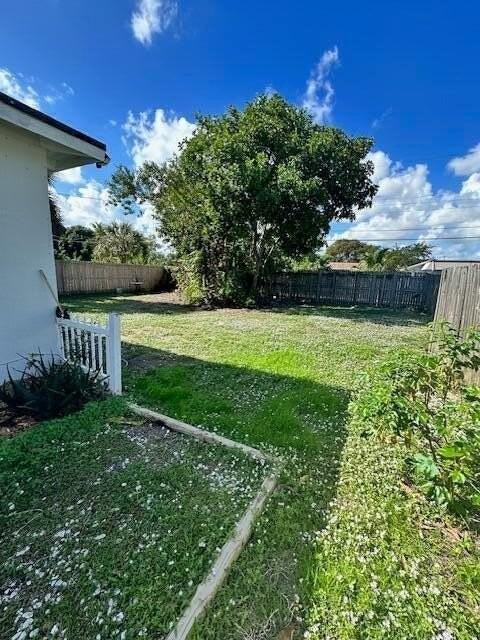 342 Nw 5th Ave #344 - Photo 2 of 8