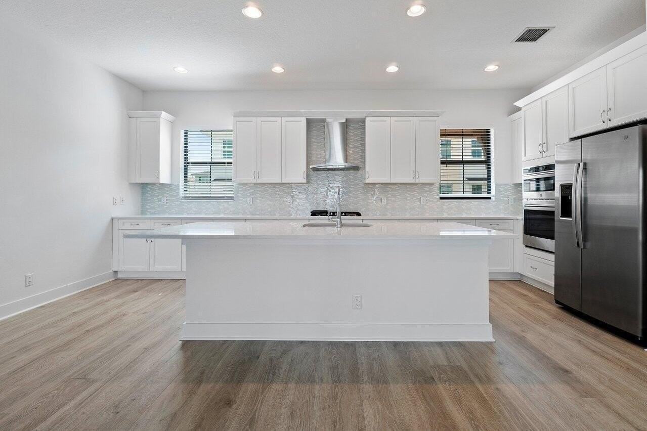 12621 Machiavelli Way - Photo 6 of 29