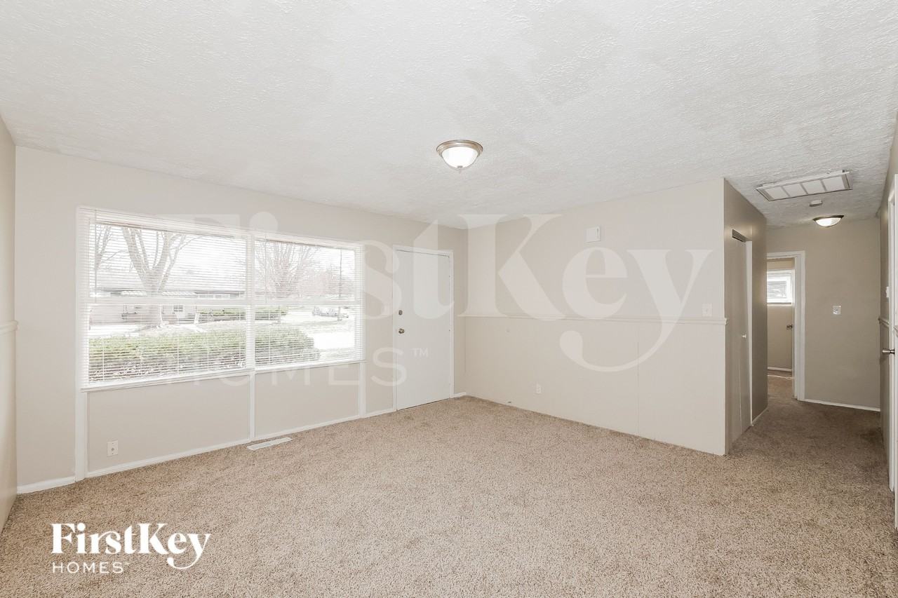 5014 N Katherine Dr - Photo 5 of 16