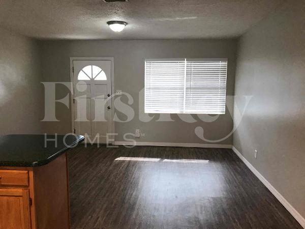 4707 W Bay Ave - Photo 2 of 20