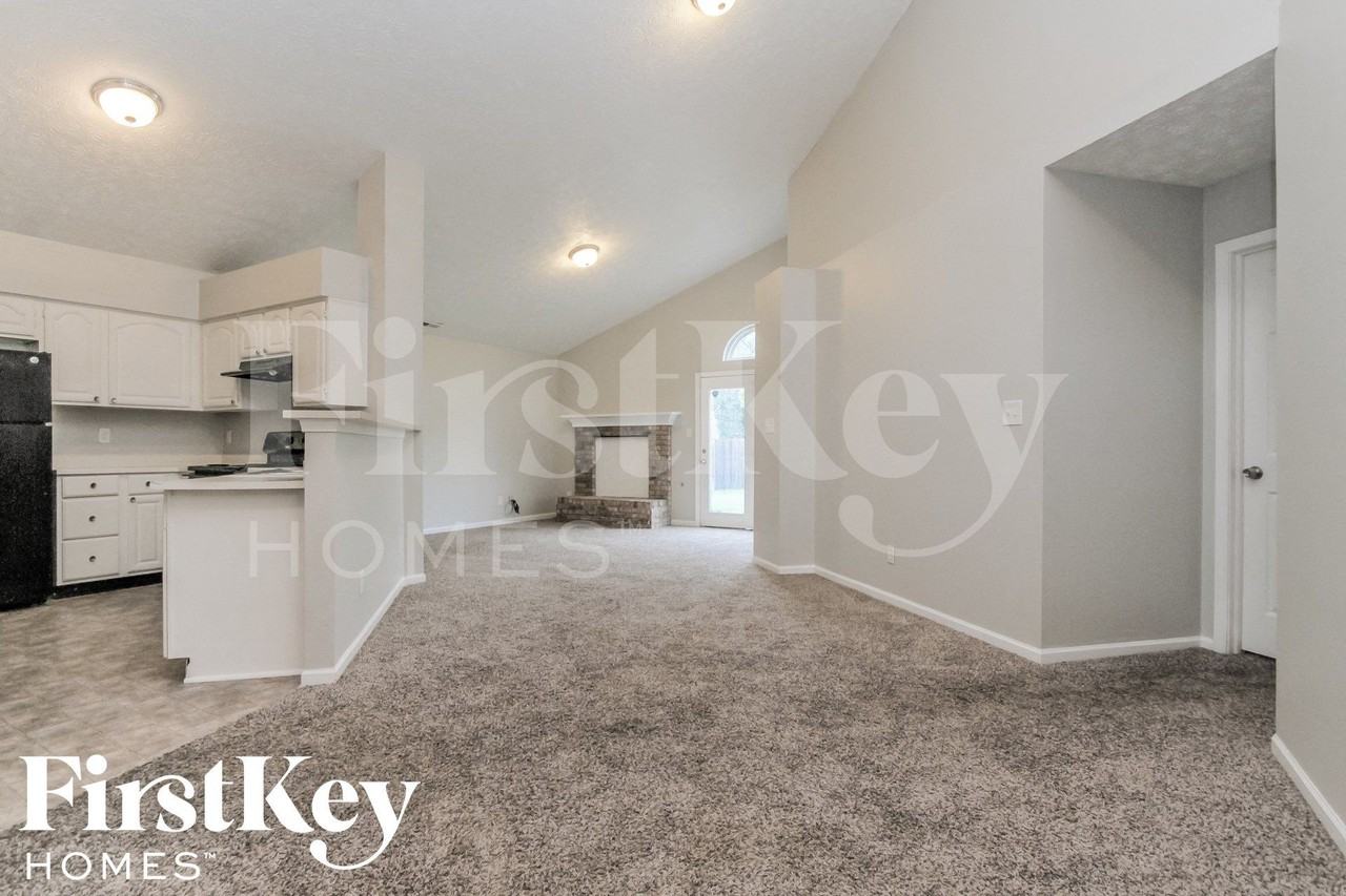 4622 Owls Nest Pl - Photo 5 of 15