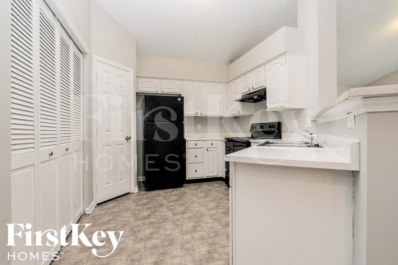 4622 Owls Nest Pl - Photo 6 of 15