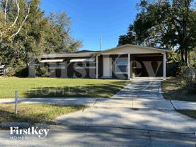 431 Gilman Cir - Photo 1 of 1