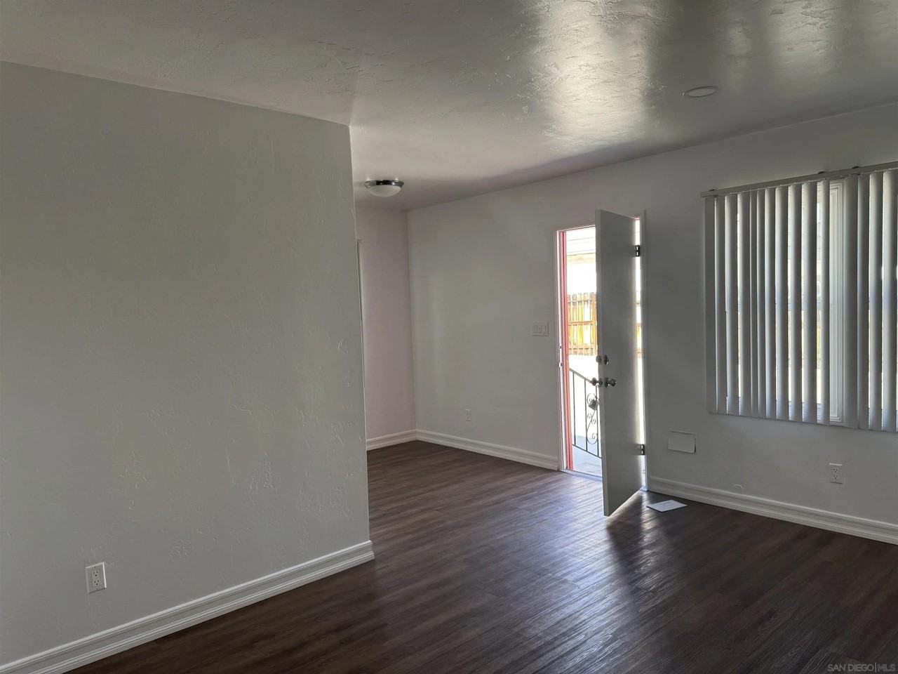 170 Garrett Ave - Photo 7 of 9