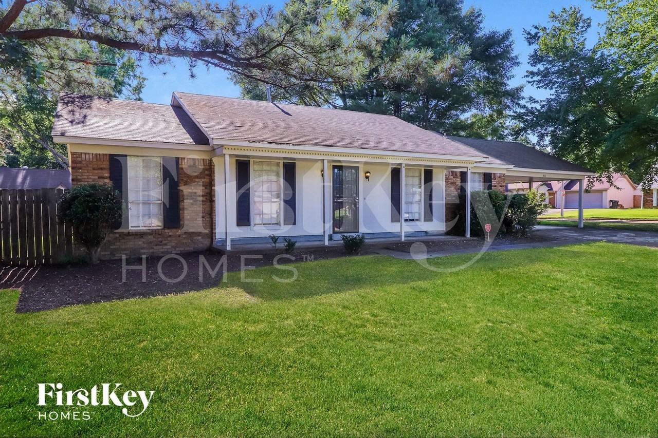 3511 Morning Light Dr - Photo 2 of 15