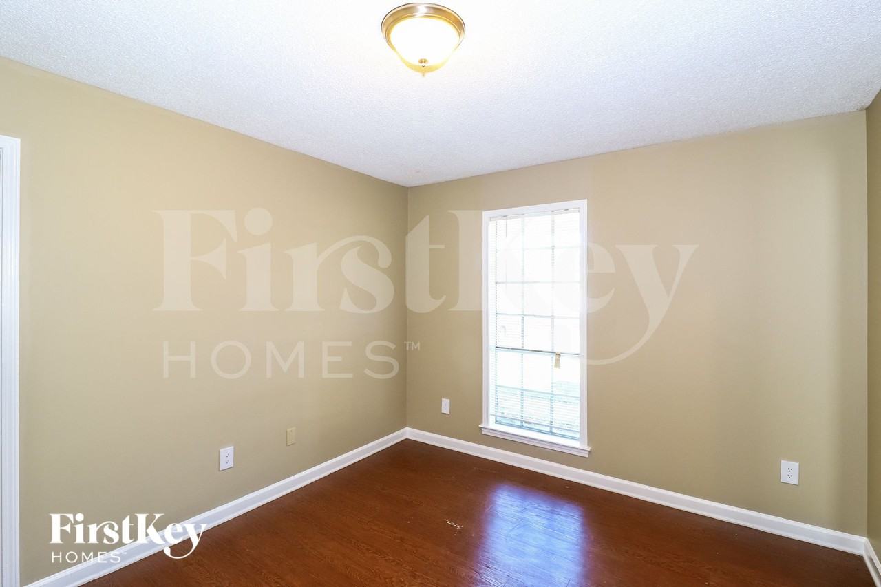 3511 Morning Light Dr - Photo 5 of 15