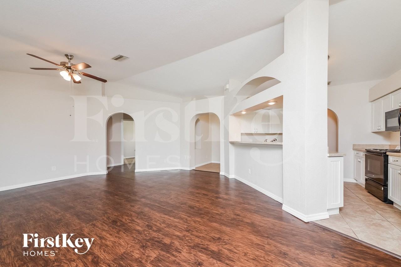 3474 Tupelo Ave - Photo 3 of 15