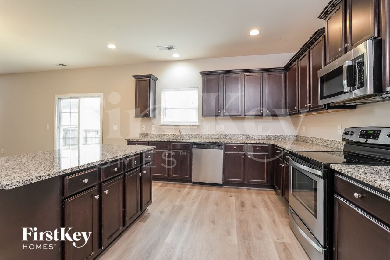 3283 Grandview Club Rd - Photo 5 of 16