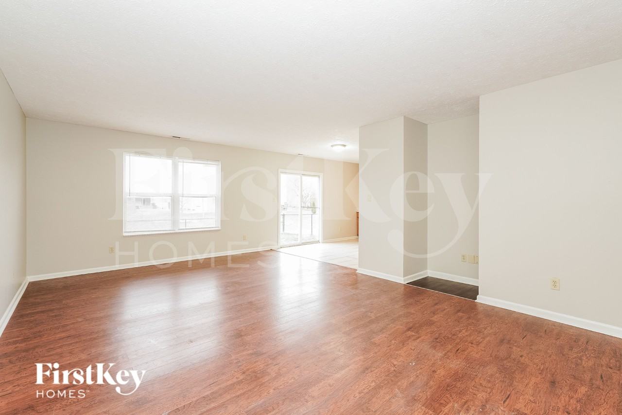 3149 Monterey Dr - Photo 2 of 15