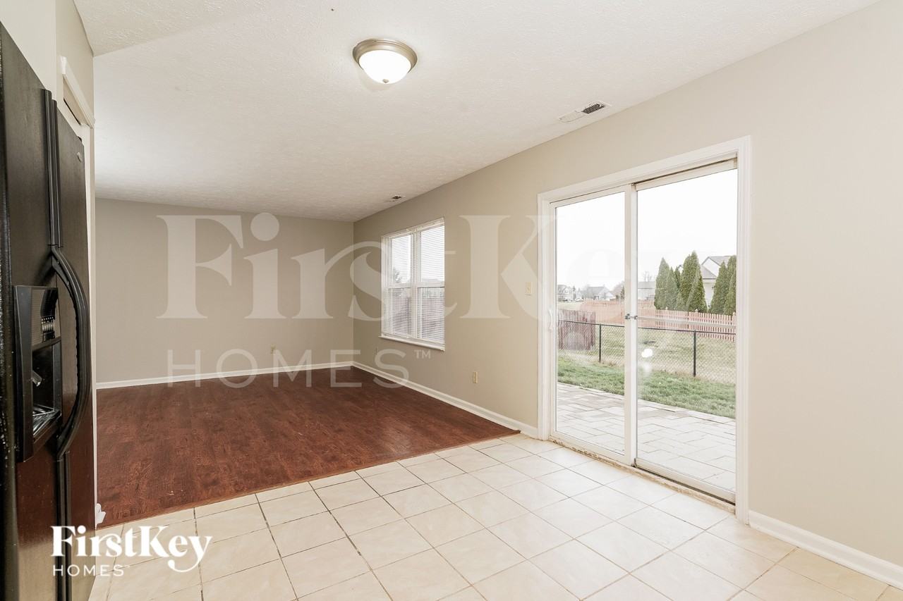 3149 Monterey Dr - Photo 5 of 15