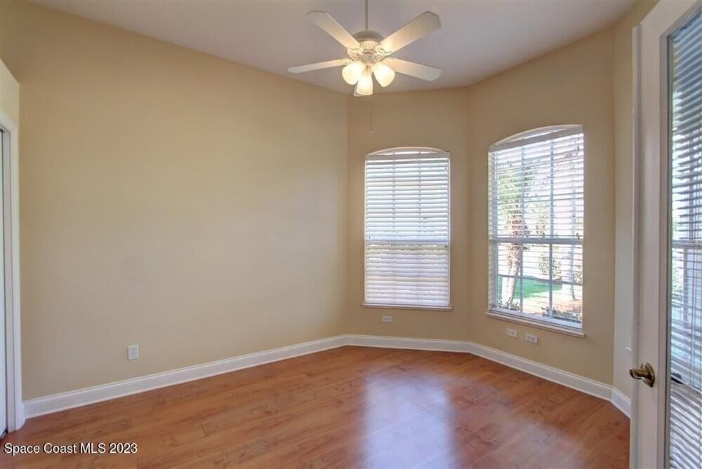 1175 Clubhouse Dr - Photo 4 of 34