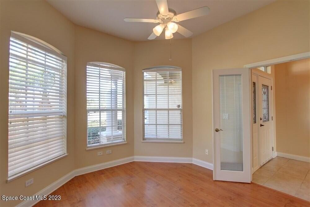 1175 Clubhouse Dr - Photo 5 of 34